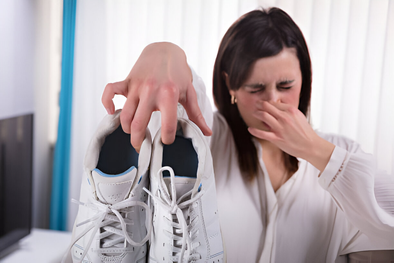 HOW TO GET RID OF SMELL ON SHOES